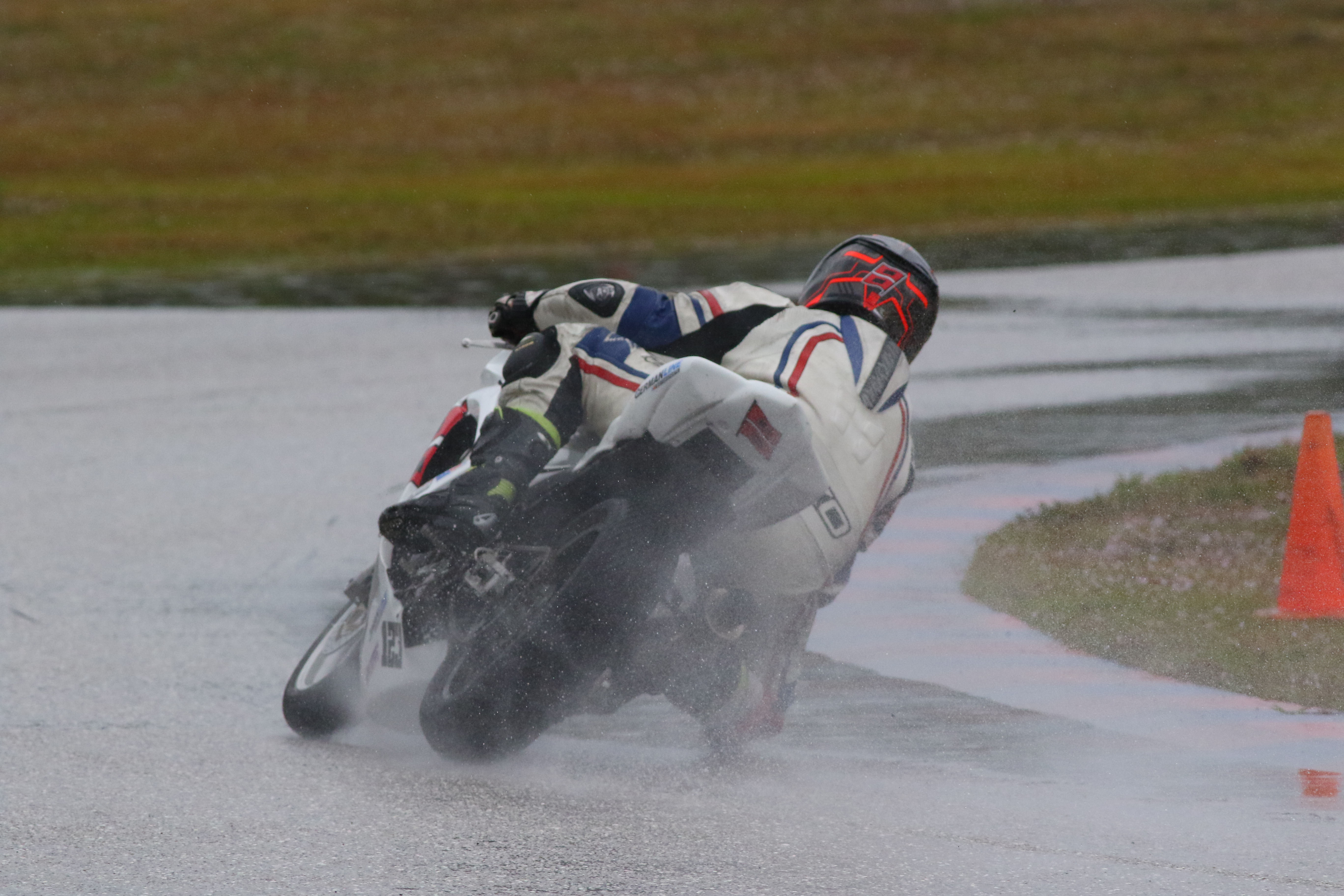 Double Race Weekend for FMRRA Round 4