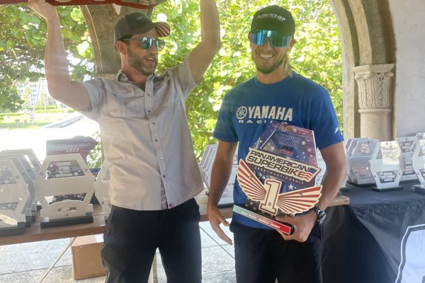 IMG_8784_2000 IMG_8784_2000